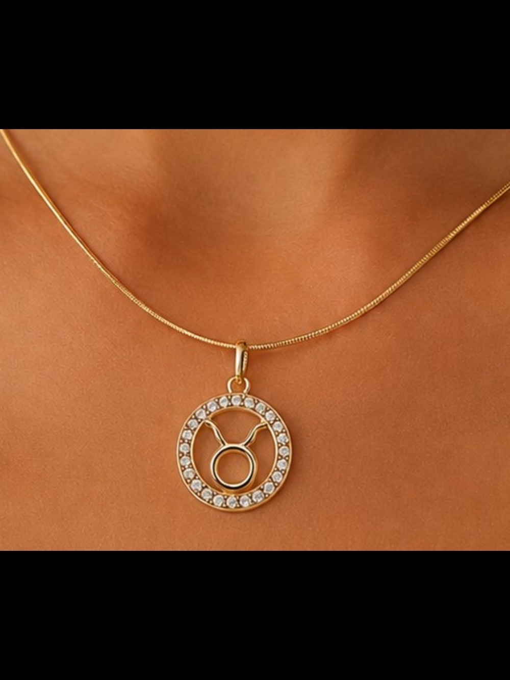 Taurus Birth Sign Crystal Necklace 18K Gold Plated Horoscope Jewelry April May